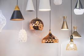 Luminárias para a Sala de Estar: Modelos que Trazem Conforto e Elegância